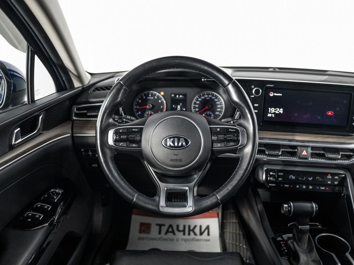 Kia K5 2021 - фото автомобиля