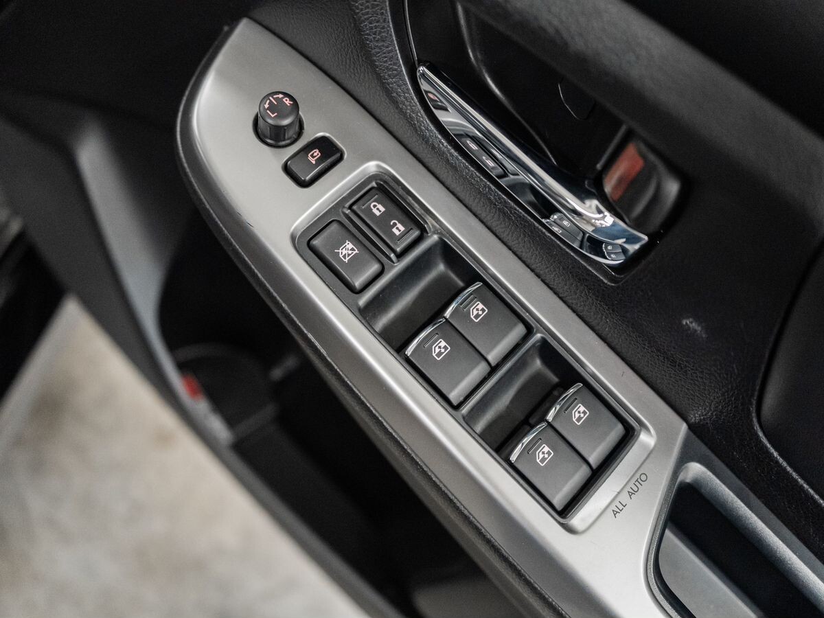 Subaru Levorg 2014 - фото автомобиля