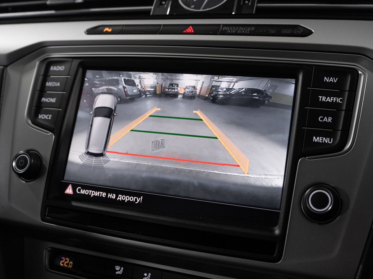 Volkswagen Passat 2015 - фото автомобиля