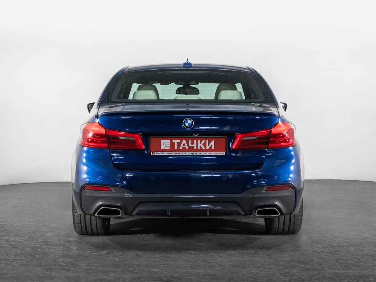 BMW 5-Series 2018 - фото автомобиля