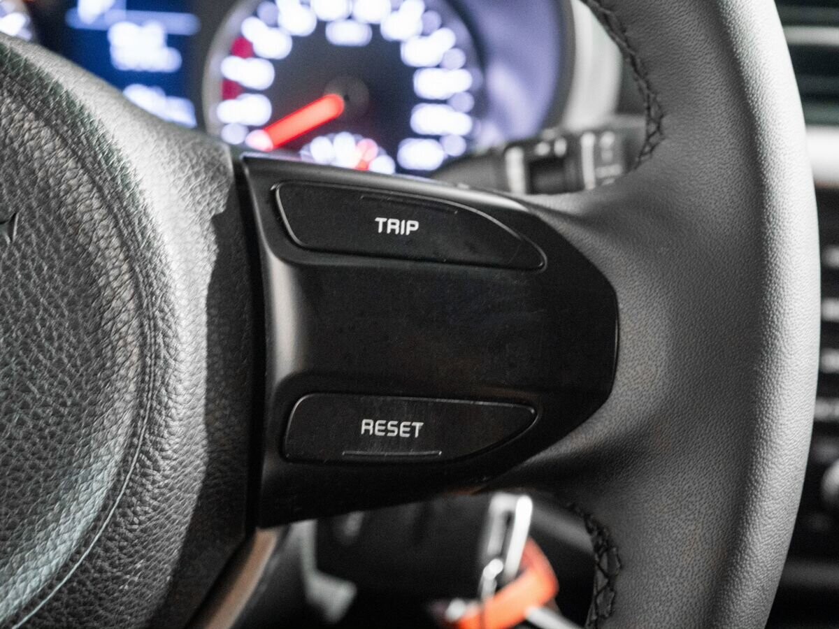 Kia Rio 2019 - фото автомобиля