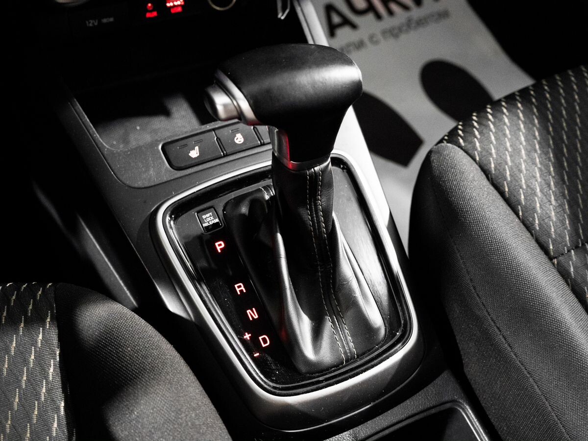 Kia Rio 2019 - фото автомобиля