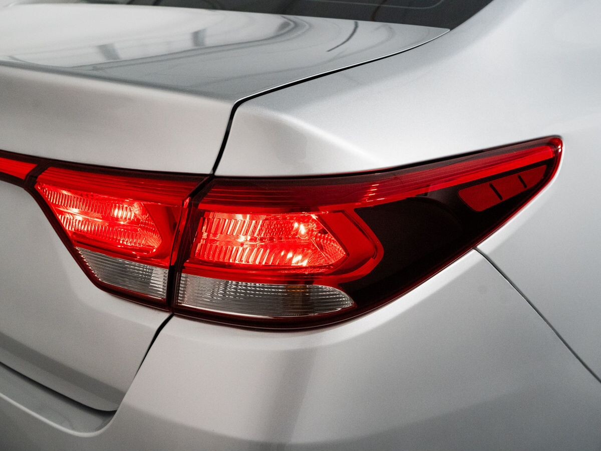 Kia Rio 2019 - фото автомобиля