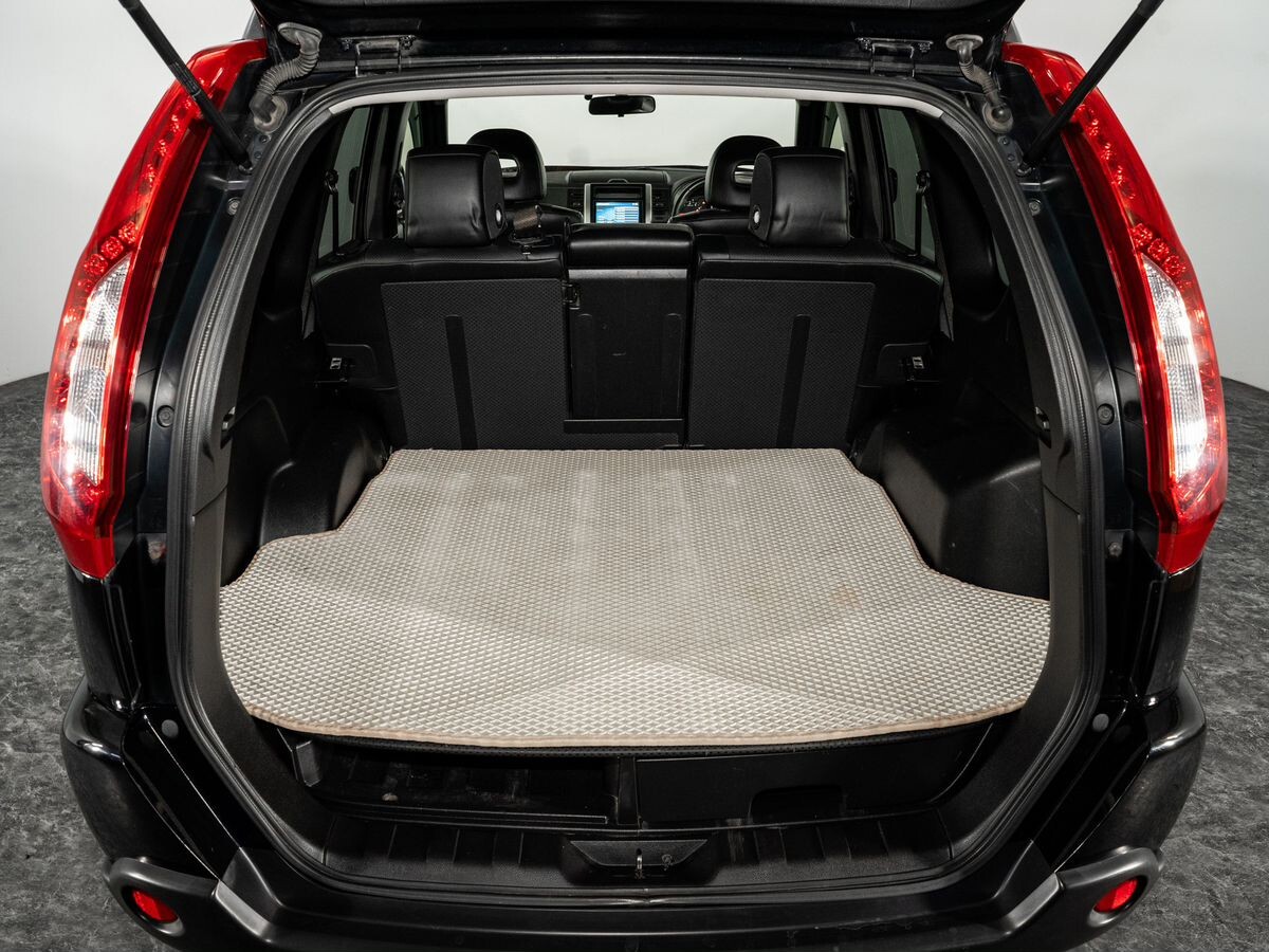 Nissan X-Trail 2012 - фото автомобиля