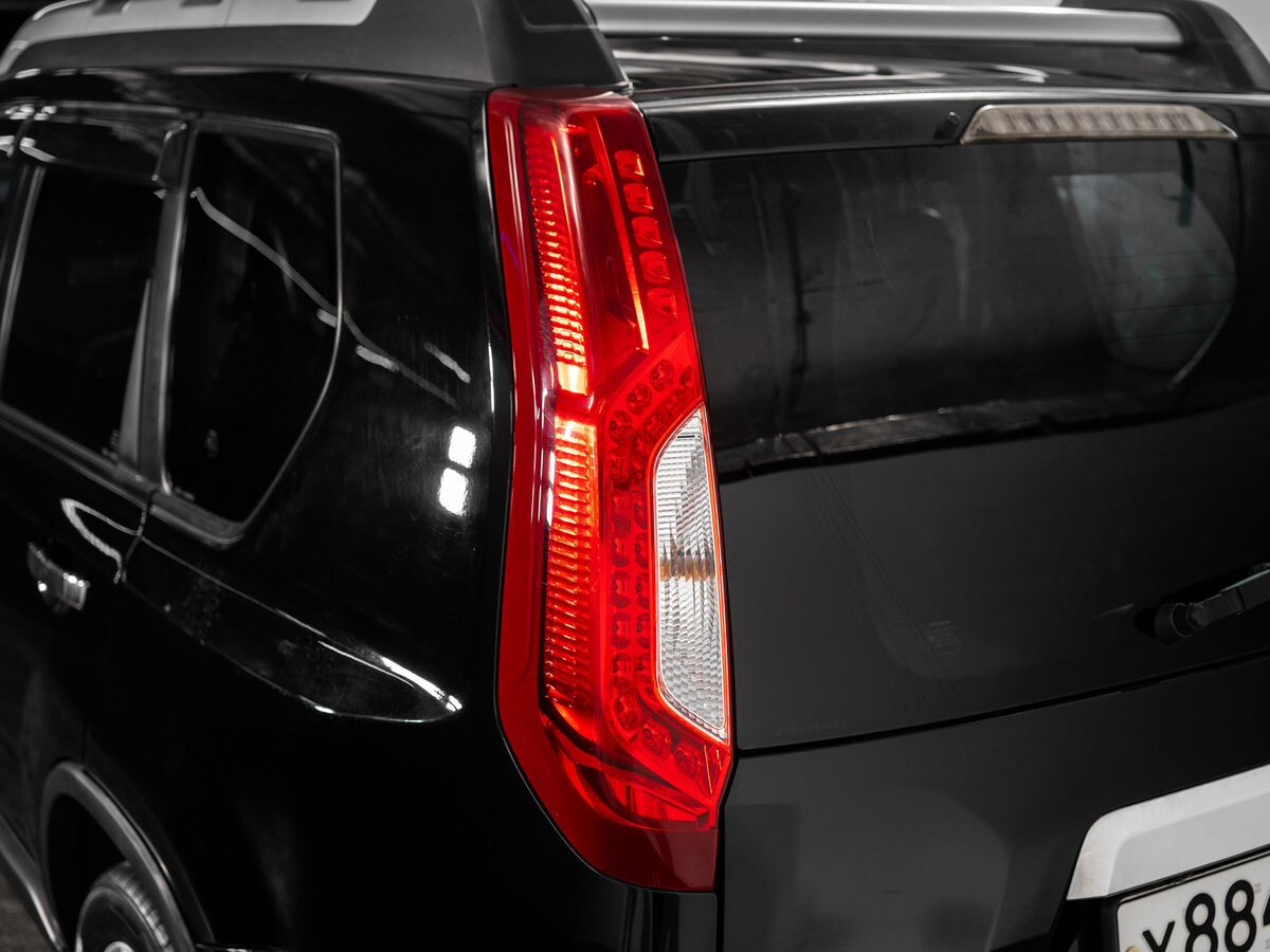 Nissan X-Trail 2012 - фото автомобиля