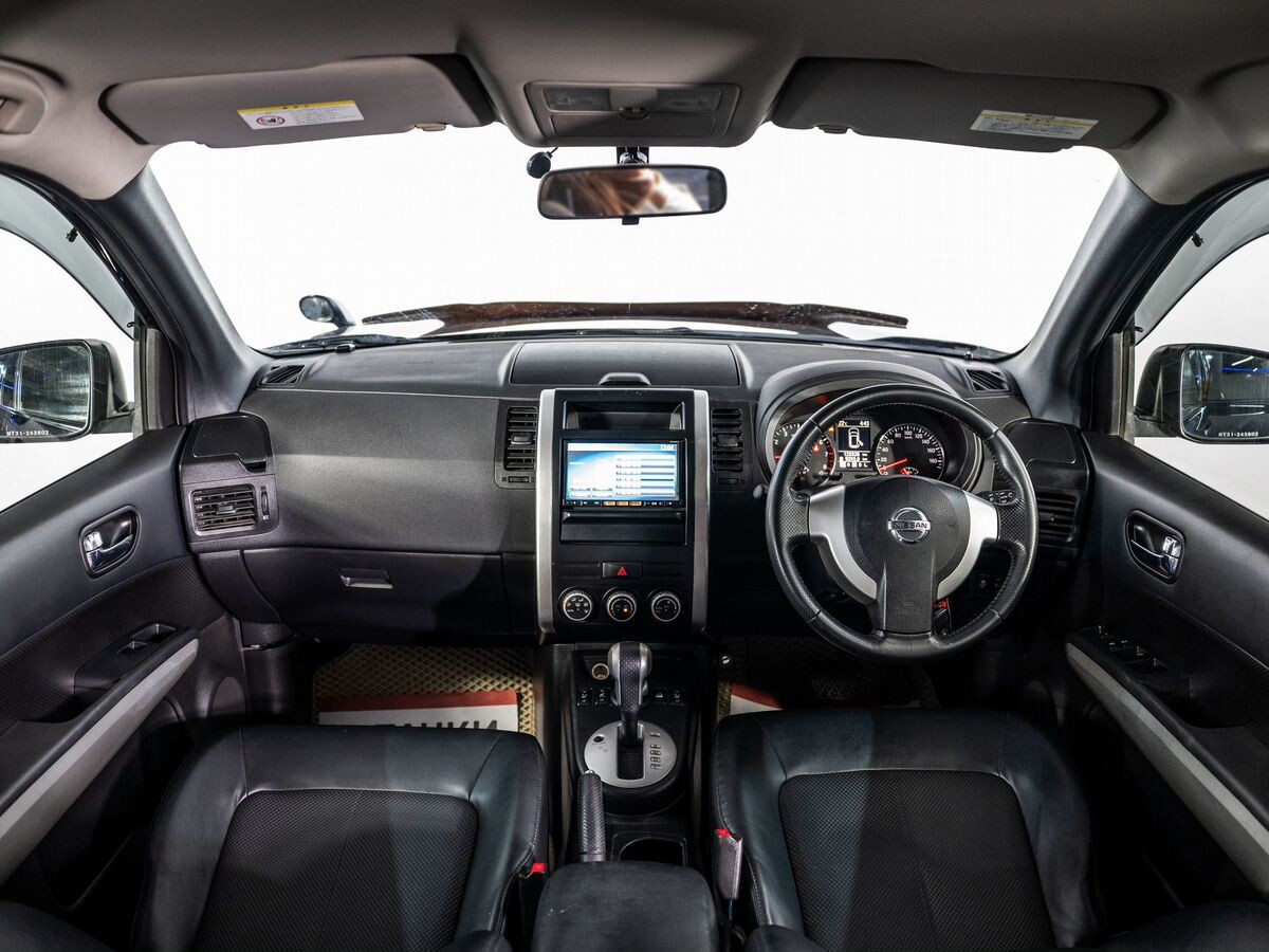 Nissan X-Trail 2012 - фото автомобиля