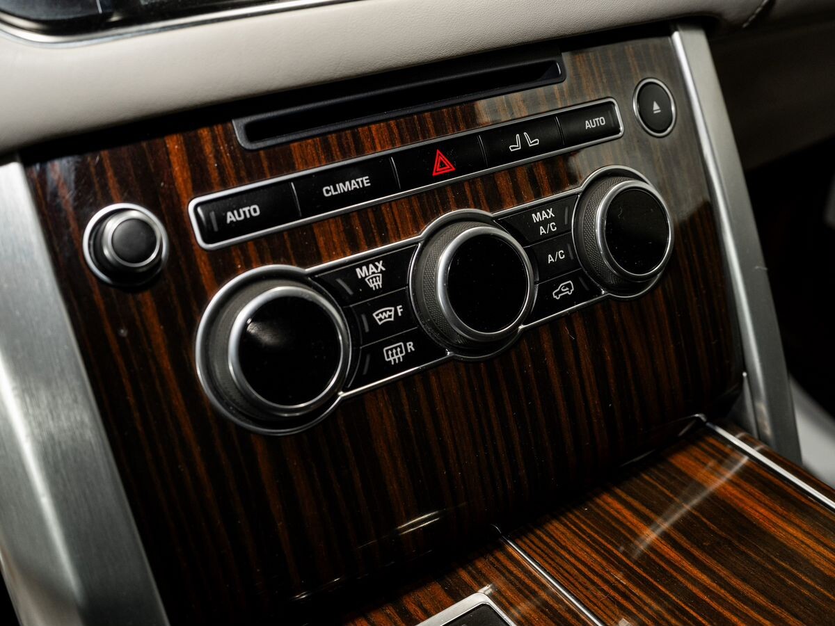 Land Rover Range Rover 2014 - фото автомобиля