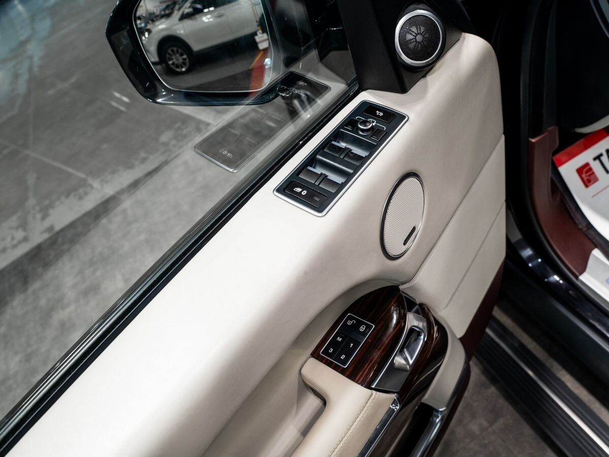Land Rover Range Rover 2014 - фото автомобиля
