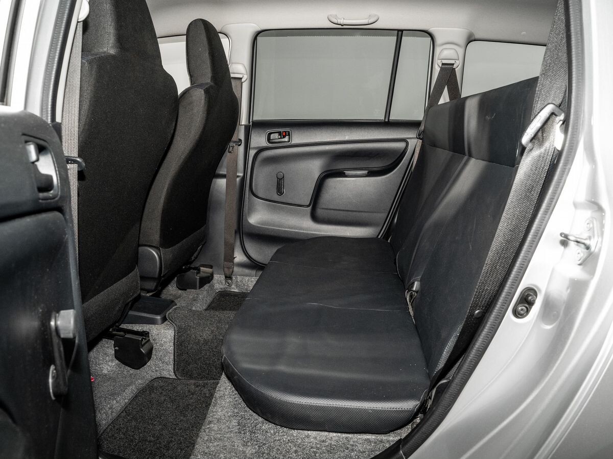 Toyota Probox 2017 - фото автомобиля