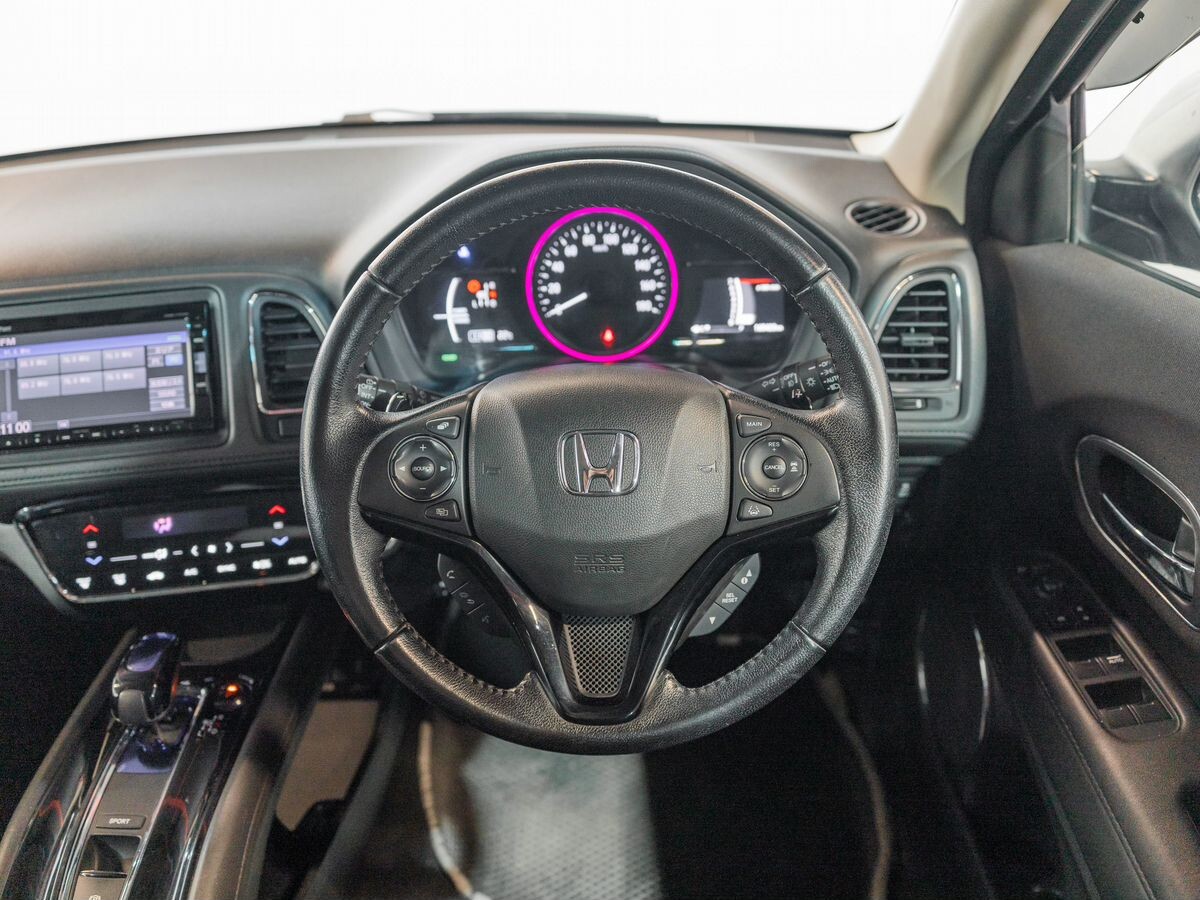 Honda Vezel 2016 - фото автомобиля