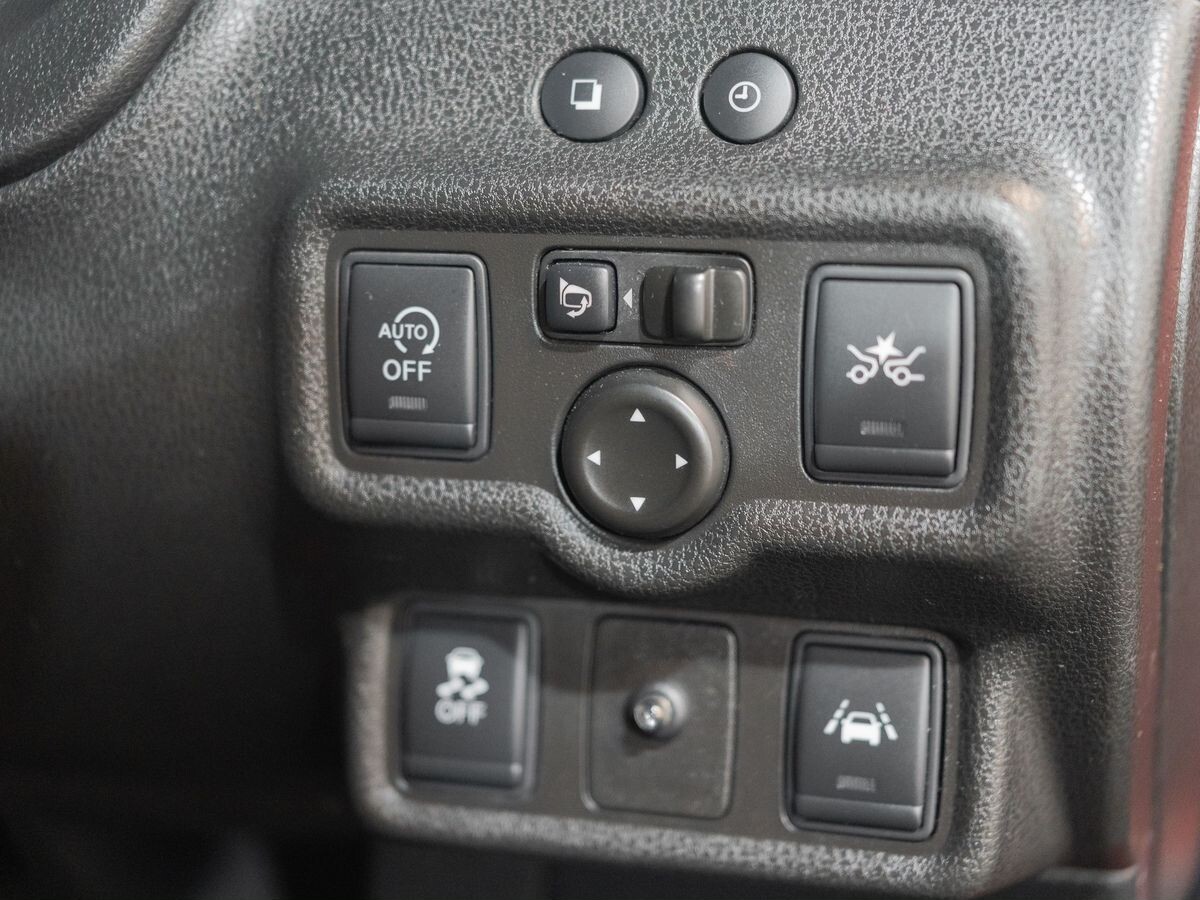 Nissan Note 2015 - фото автомобиля