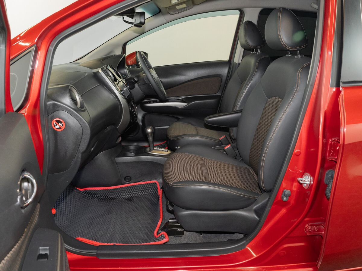 Nissan Note 2015 - фото автомобиля