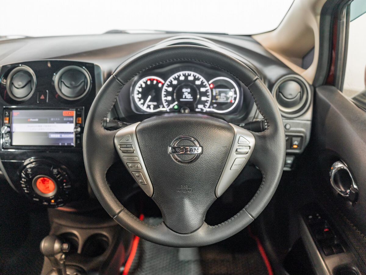 Nissan Note 2015 - фото автомобиля