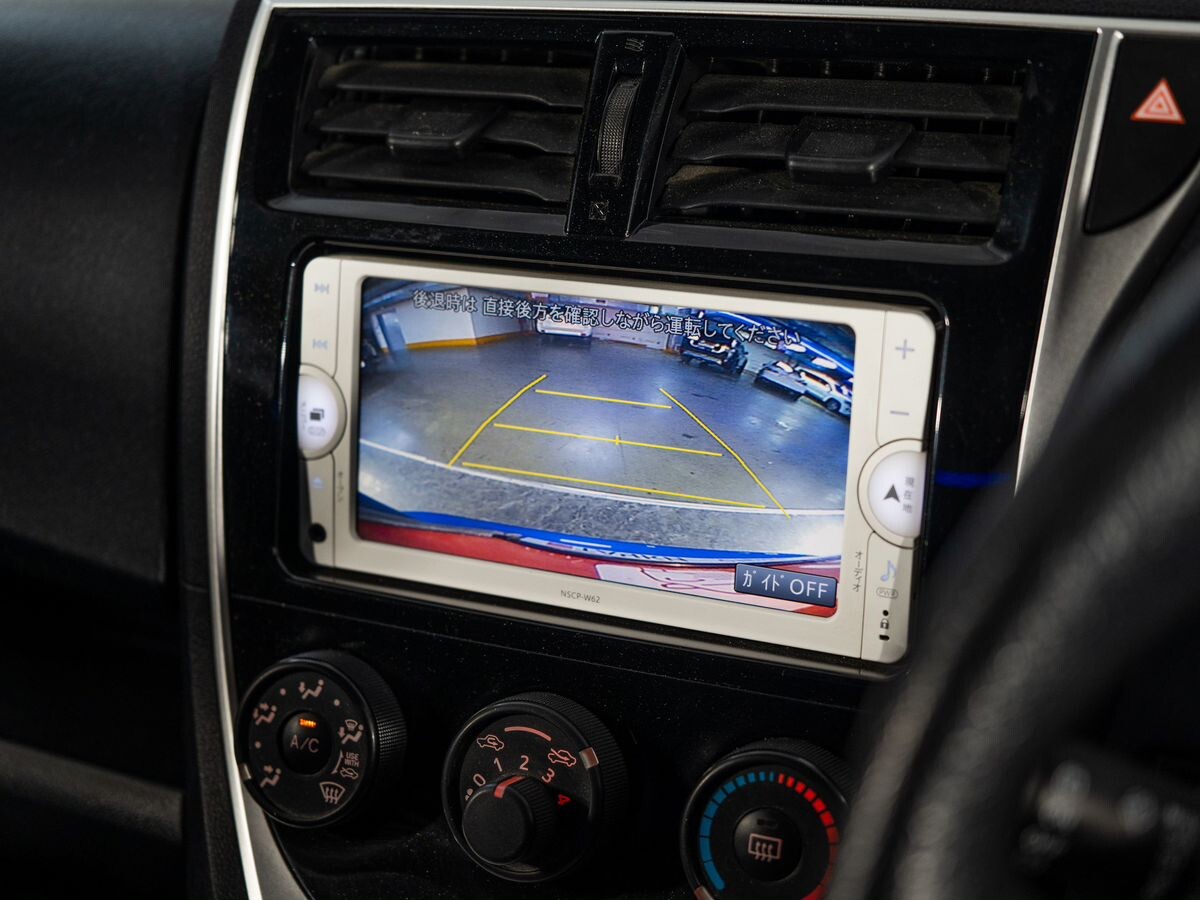 Toyota Ractis 2014 - фото автомобиля