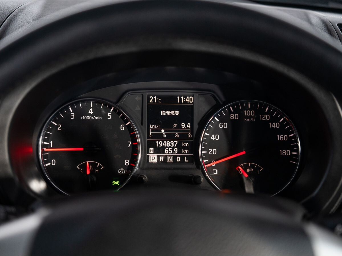 Nissan X-Trail 2012 - фото автомобиля