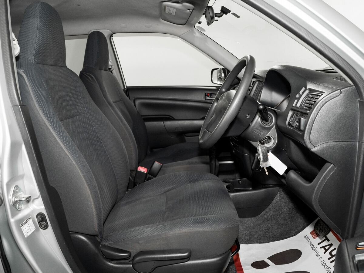 Toyota Probox 2013 - фото автомобиля