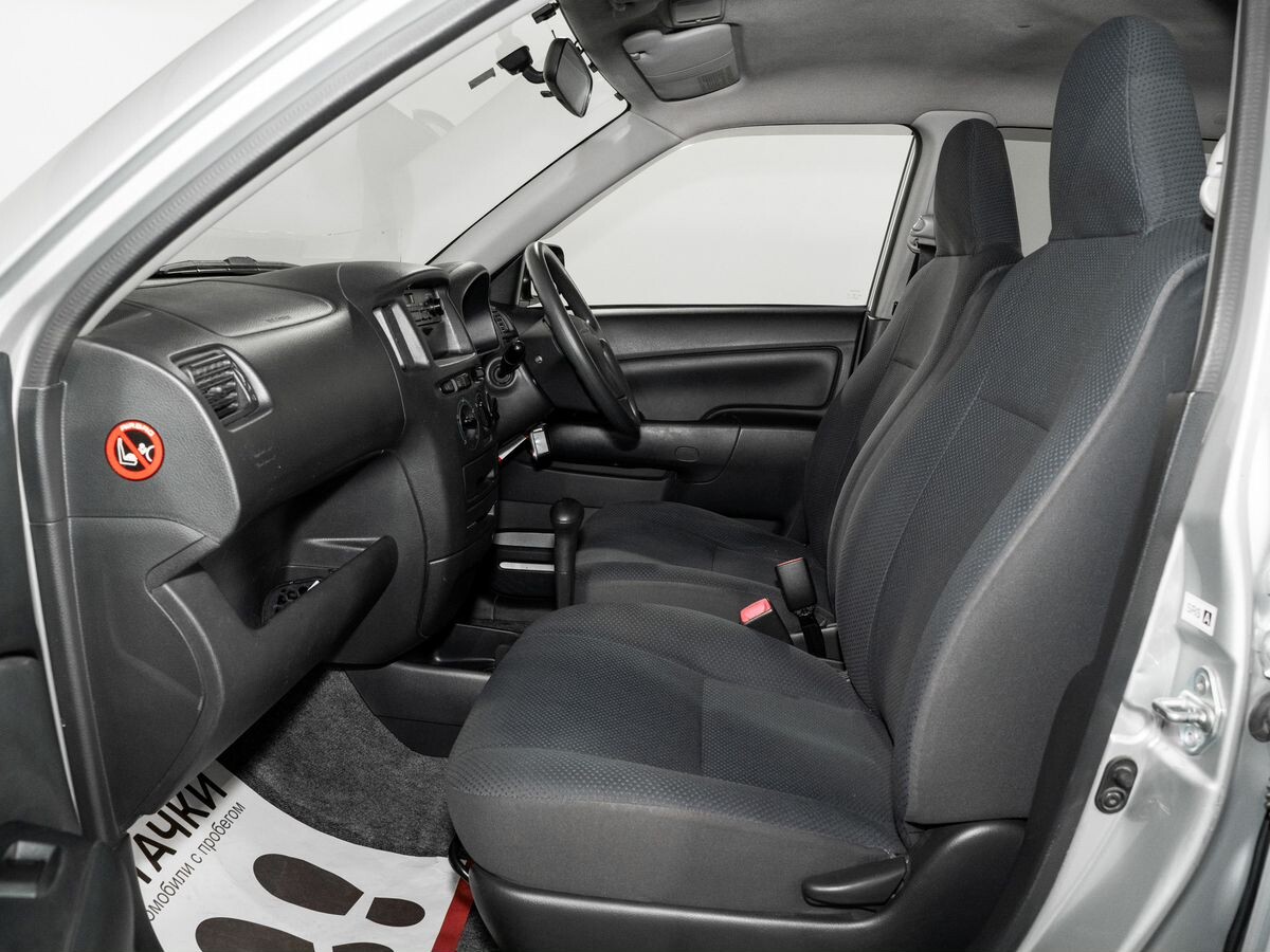 Toyota Probox 2013 - фото автомобиля