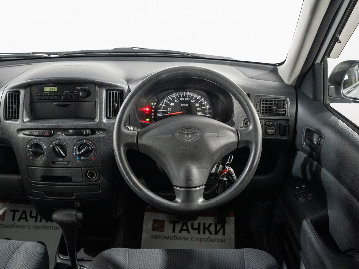 Toyota Probox 2013 - фото автомобиля