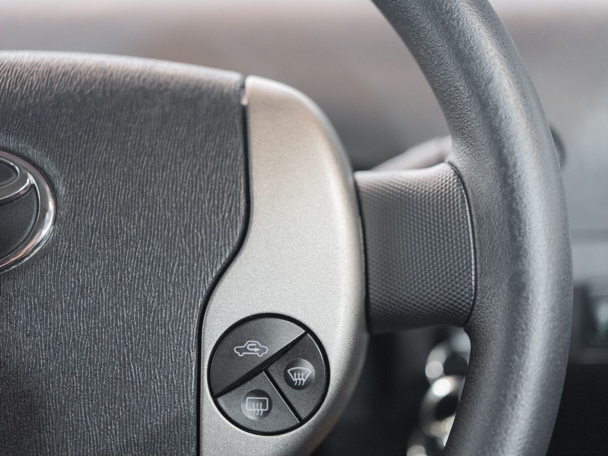 Toyota Prius 2009 - фото автомобиля