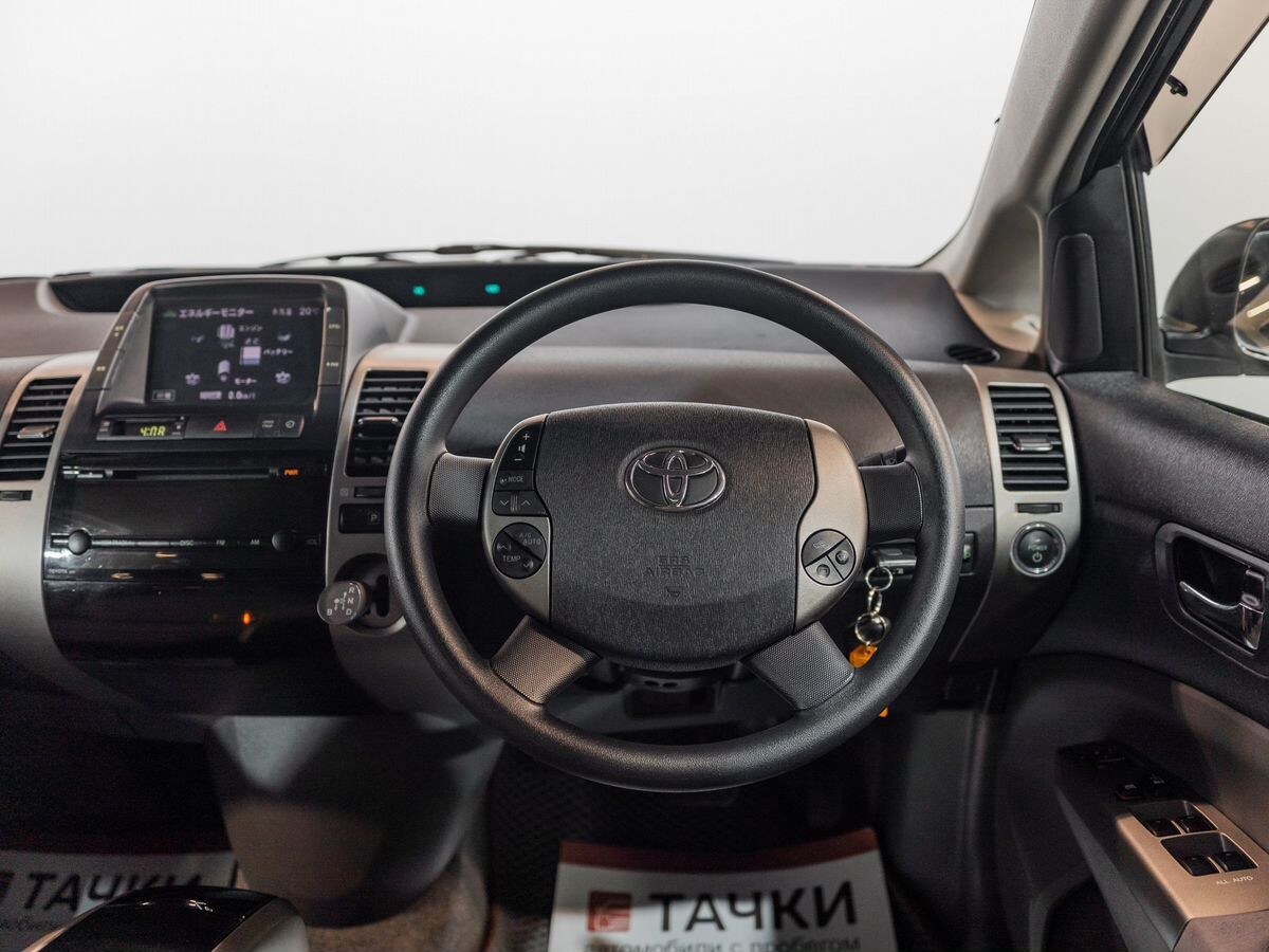 Toyota Prius 2009 - фото автомобиля
