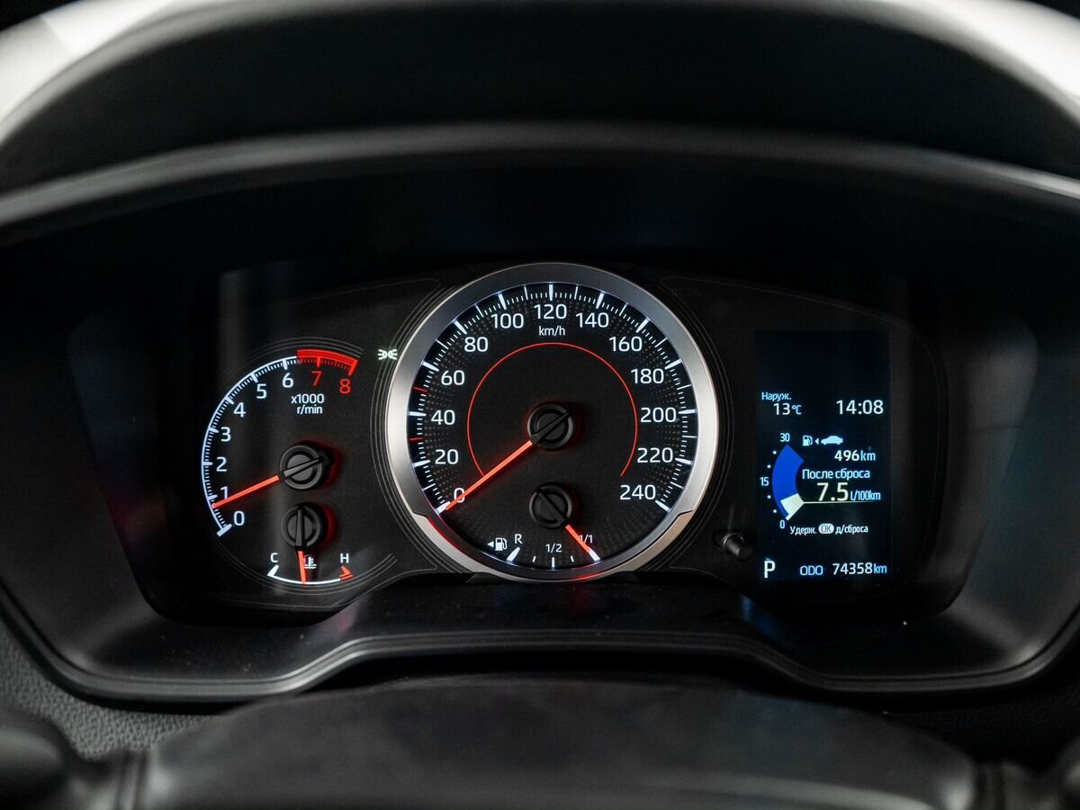 Toyota Corolla 2019 - фото автомобиля
