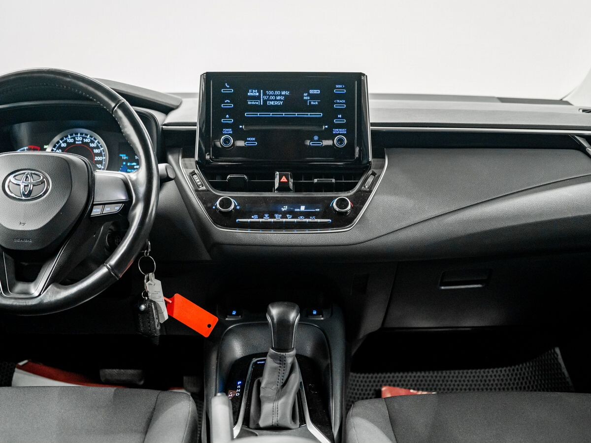Toyota Corolla 2019 - фото автомобиля
