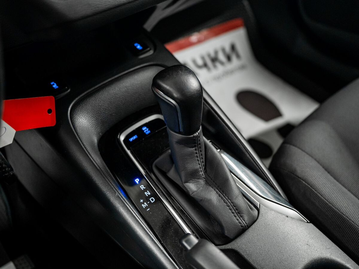 Toyota Corolla 2019 - фото автомобиля