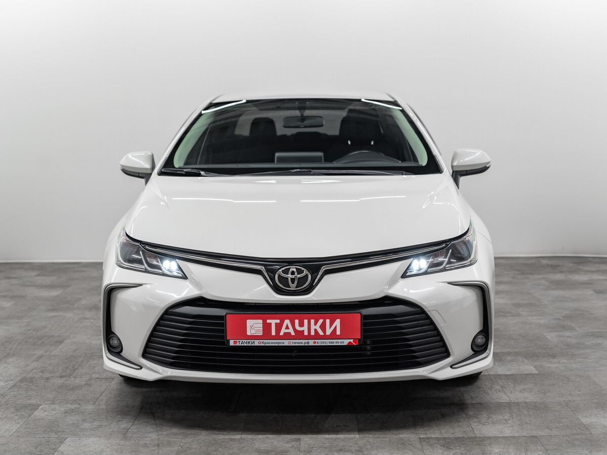 Toyota Corolla 2019 - фото автомобиля