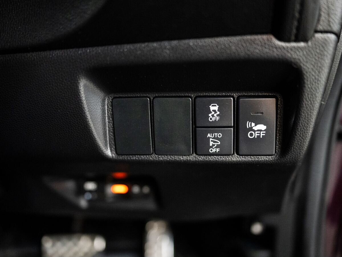 Honda Shuttle 2016 - фото автомобиля