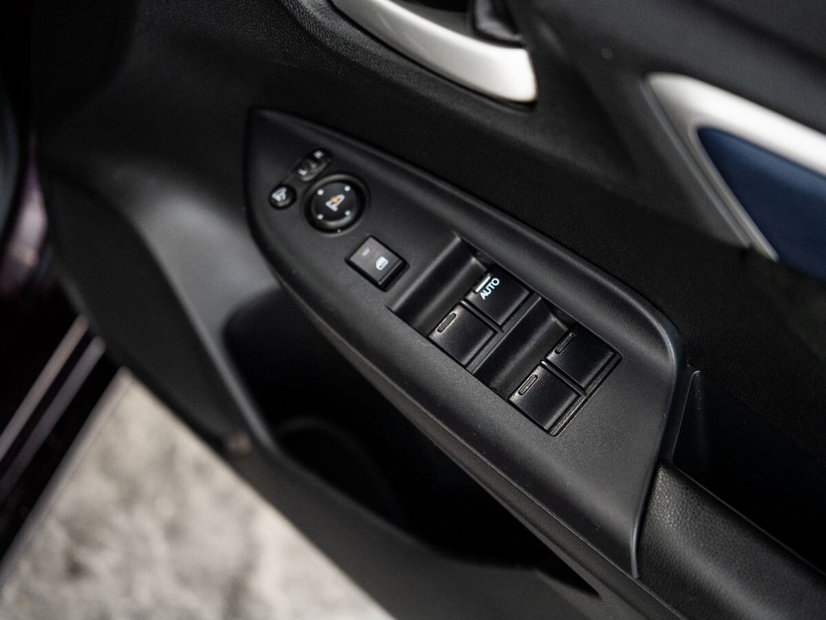 Honda Shuttle 2016 - фото автомобиля