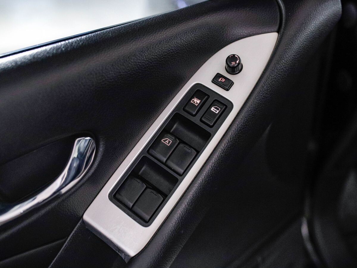 Nissan Murano 2010 - фото автомобиля