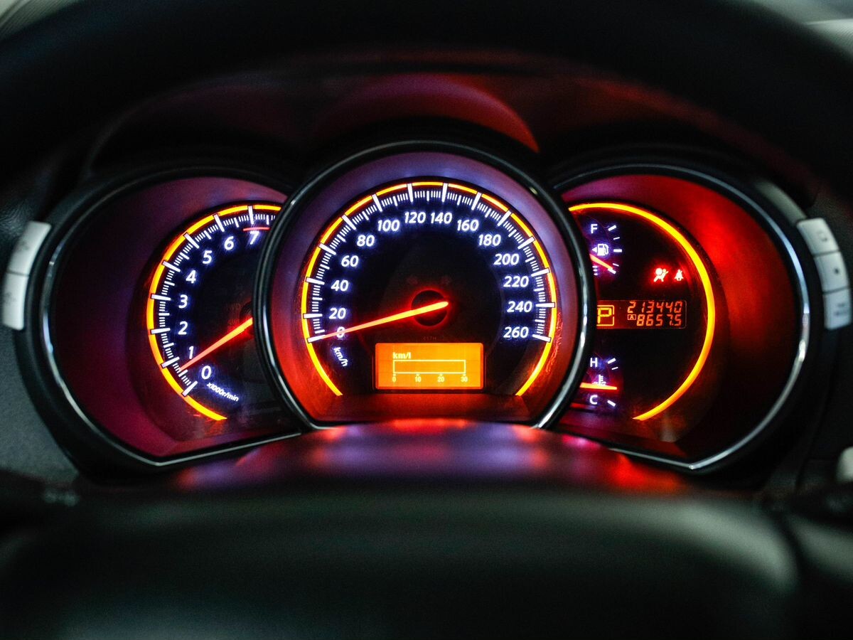 Nissan Murano 2010 - фото автомобиля
