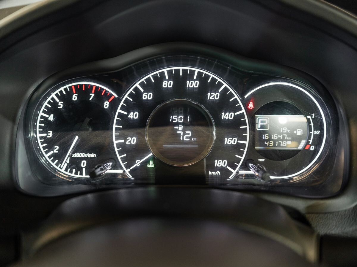 Nissan Note 2014 - фото автомобиля