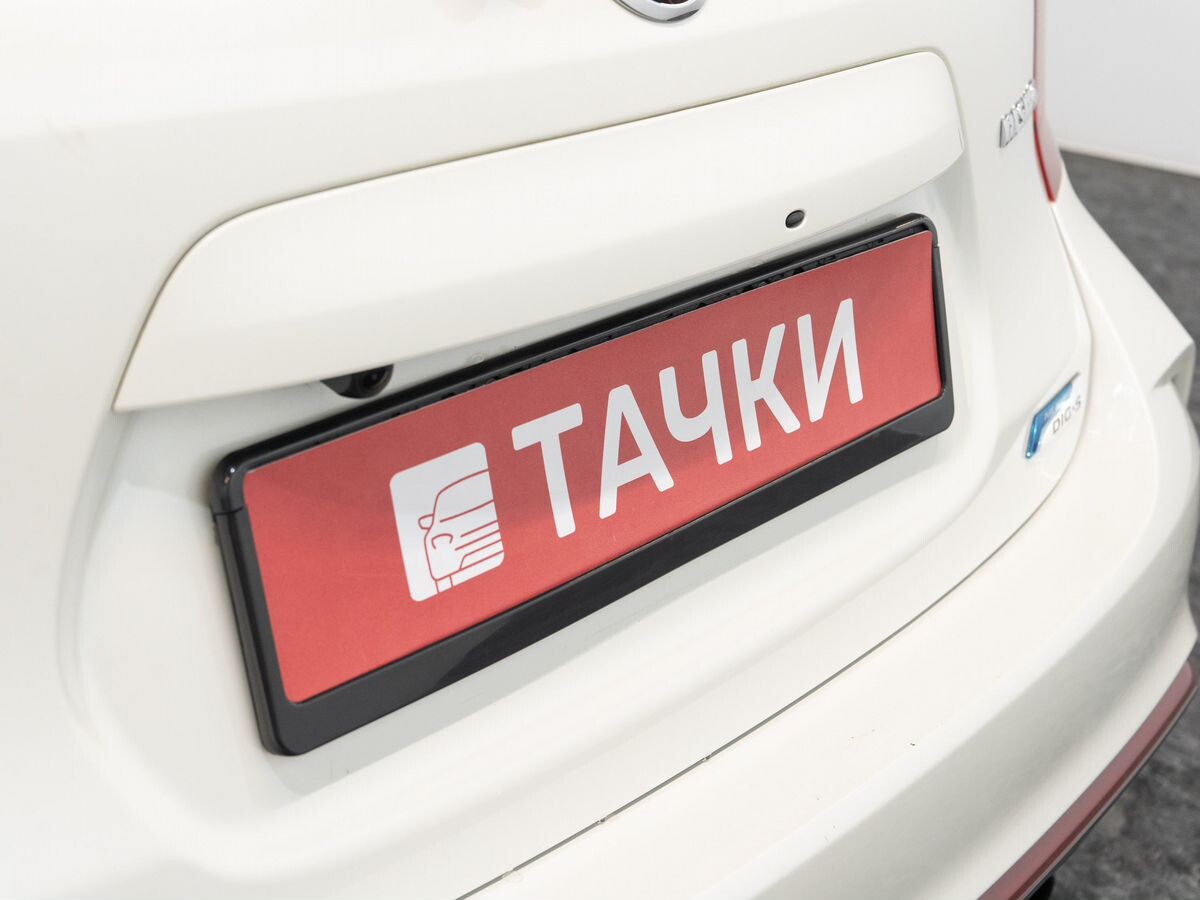 Nissan Note 2014 - фото автомобиля