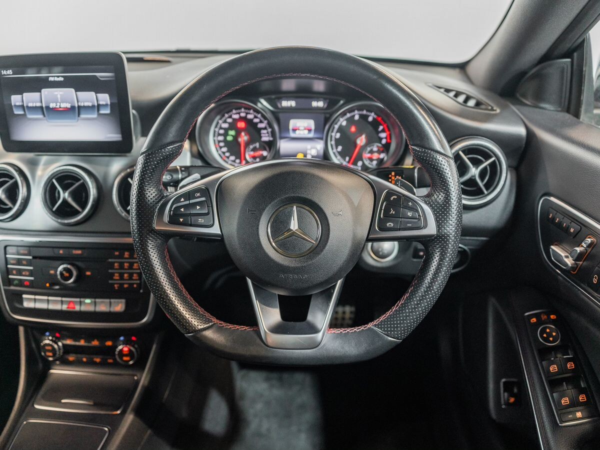 Mercedes-Benz CLA-Class 2016 - фото автомобиля