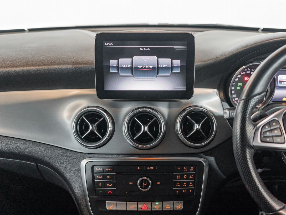 Mercedes-Benz CLA-Class 2016 - фото автомобиля
