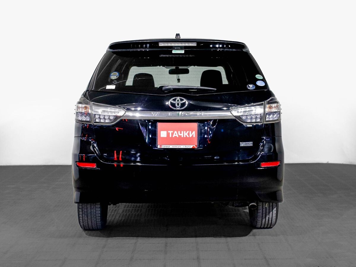 Toyota Wish 2015 - фото автомобиля
