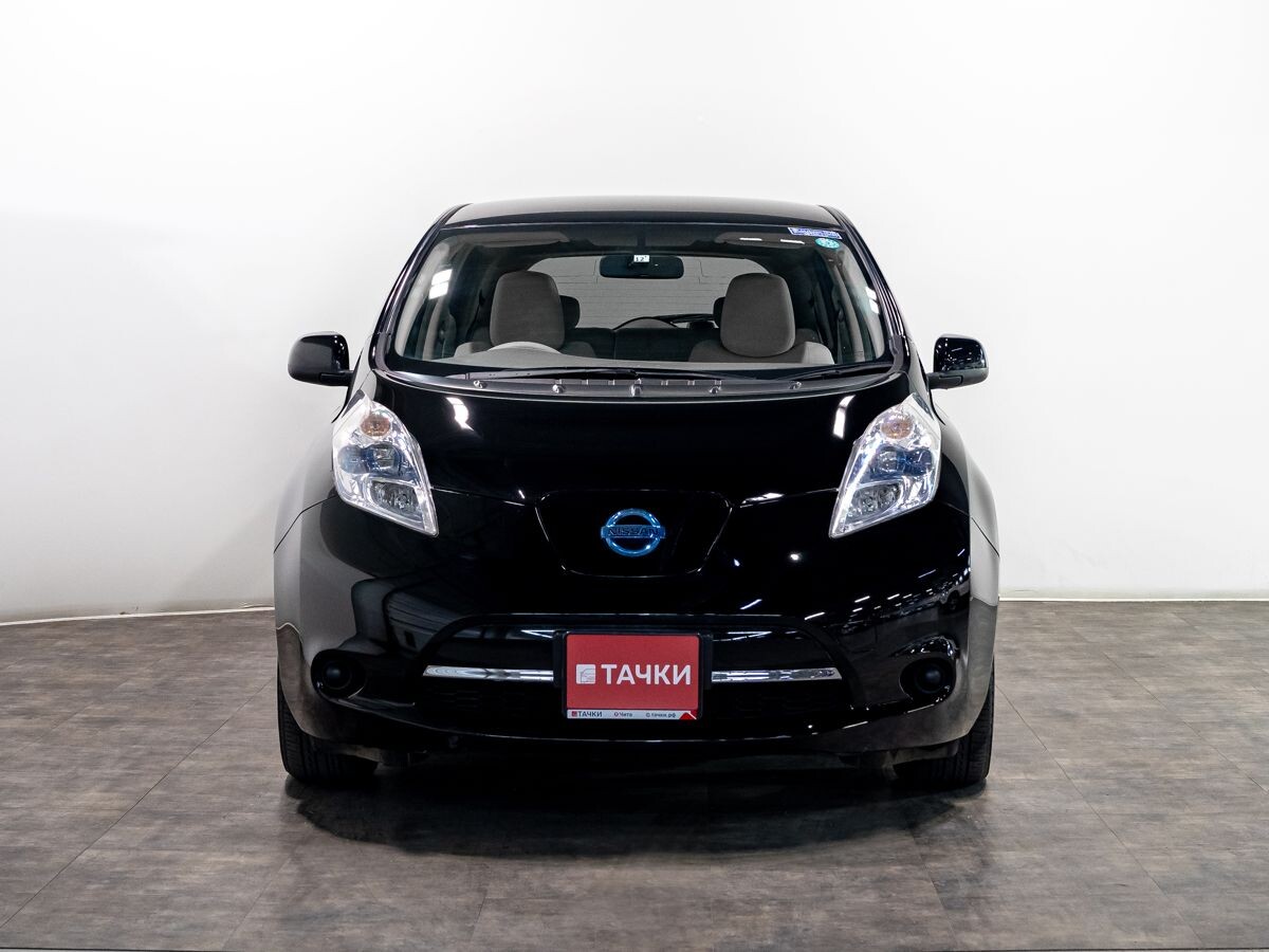 Nissan Leaf 2011 - фото автомобиля