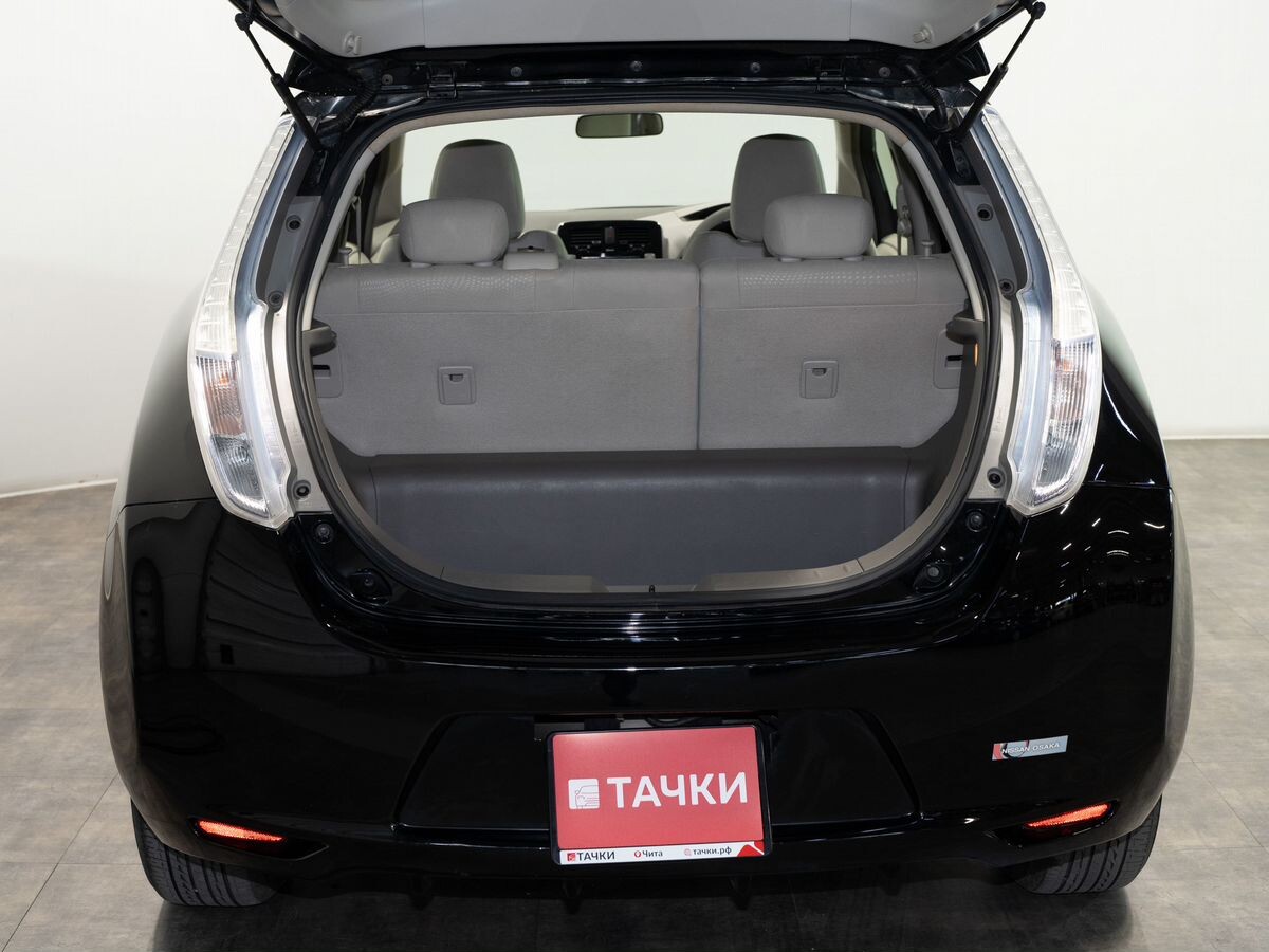 Nissan Leaf 2011 - фото автомобиля