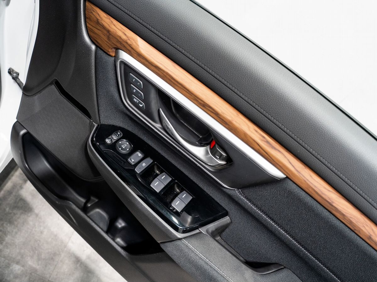 Honda CR-V 2021 - фото автомобиля