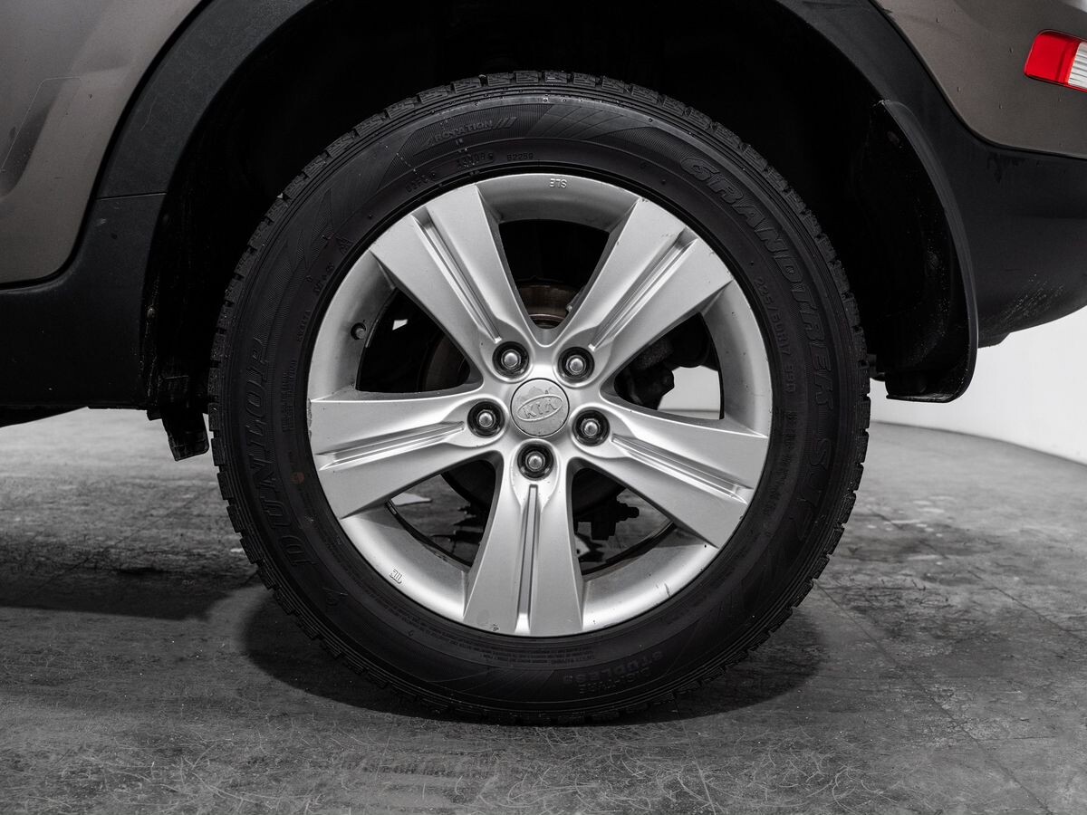 Kia Sportage 2011 - фото автомобиля