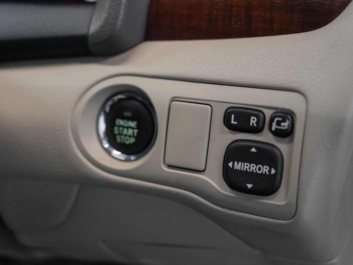 Toyota Premio 2012 - фото автомобиля