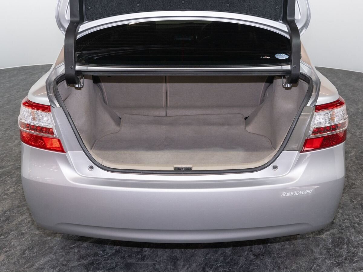 Toyota Premio 2012 - фото автомобиля