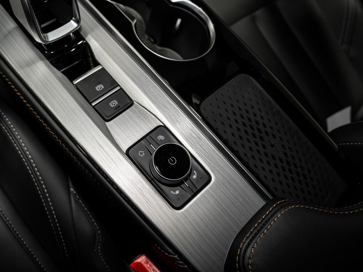 OMODA S5 2023 - фото автомобиля