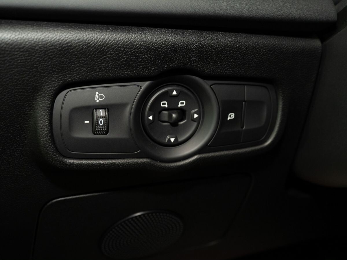 OMODA S5 2023 - фото автомобиля