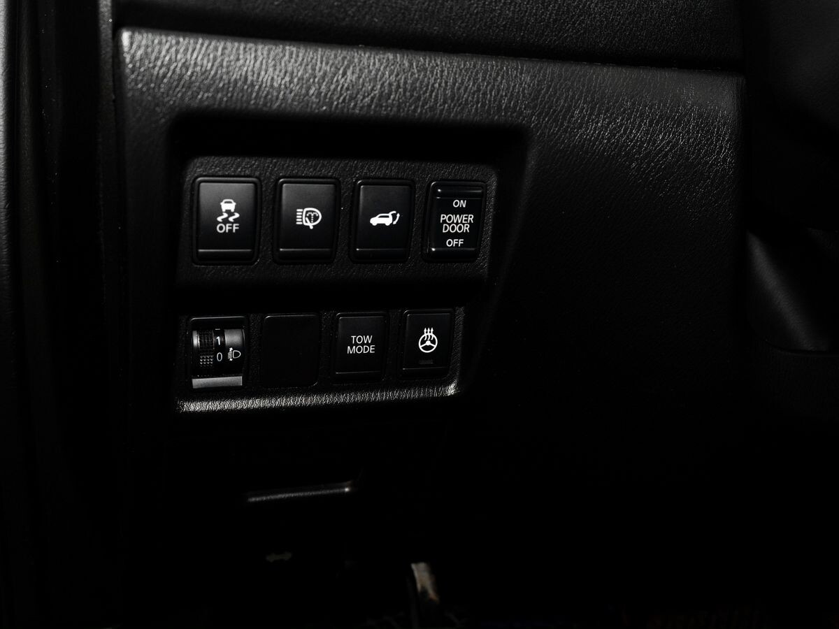 Nissan Pathfinder 2015 - фото автомобиля