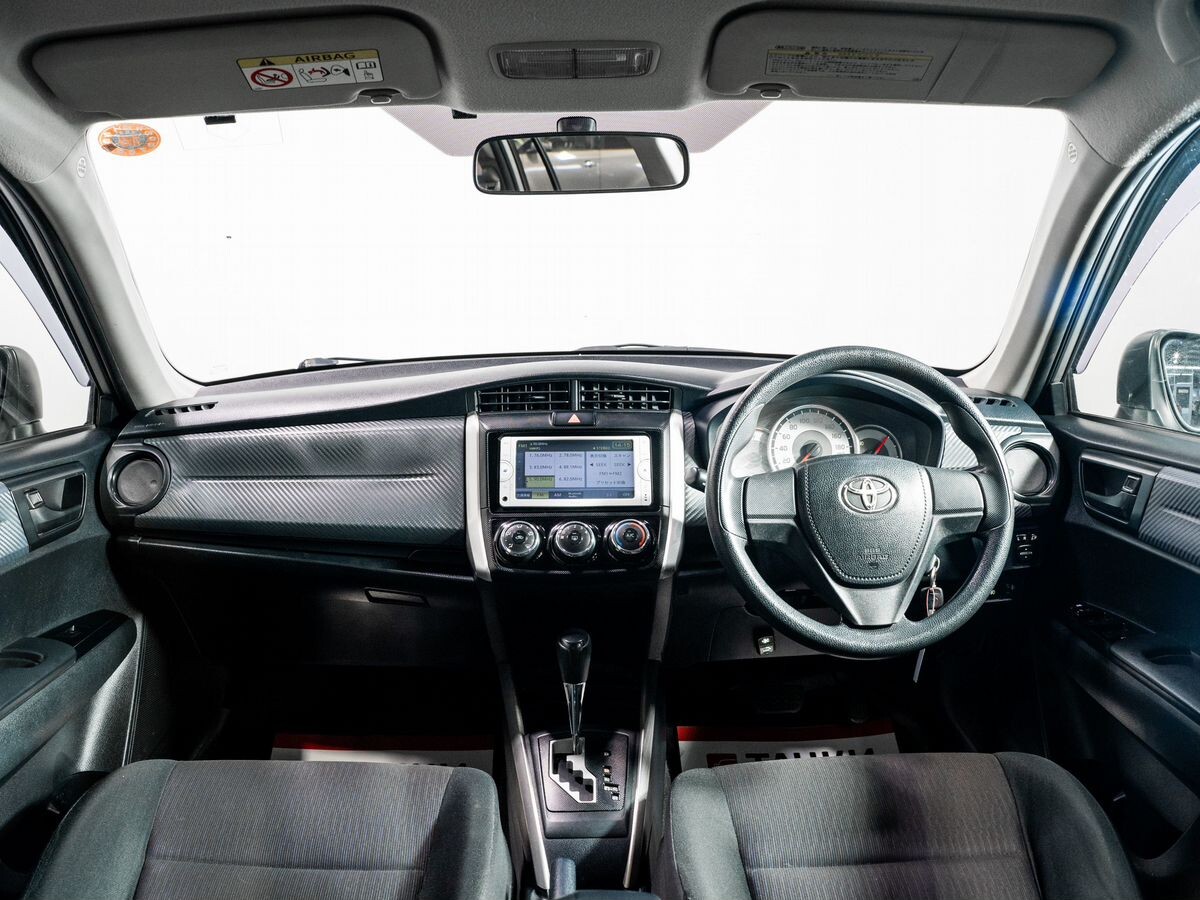 Toyota Corolla Fielder 2014 - фото автомобиля