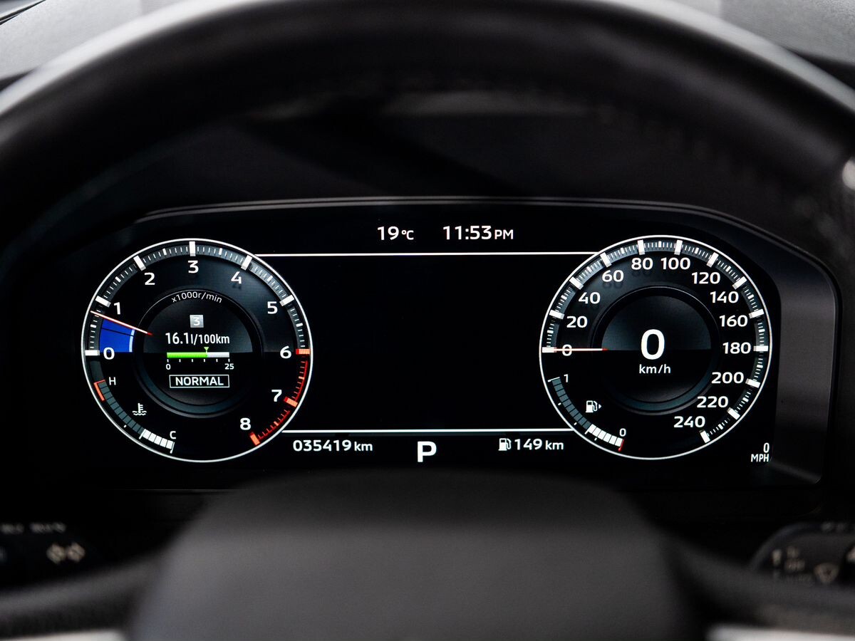 Mitsubishi Outlander 2022 - фото автомобиля
