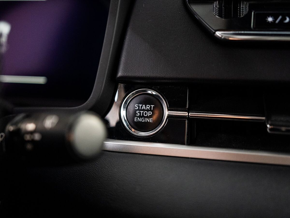 Mitsubishi Outlander 2022 - фото автомобиля