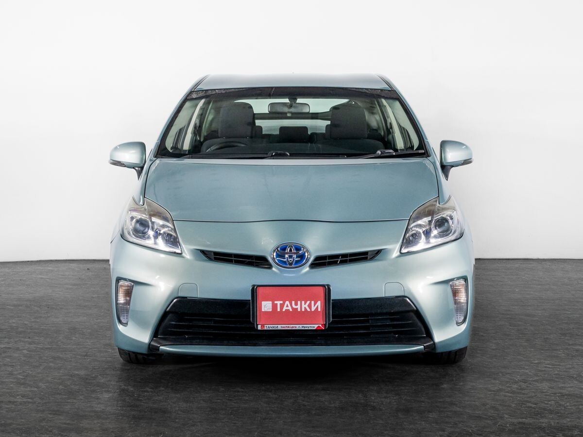 Toyota Prius 2013 - фото автомобиля